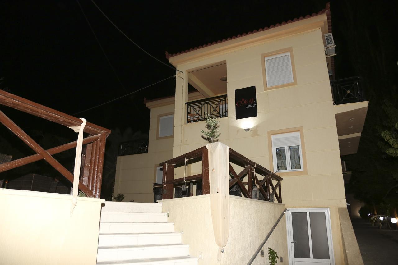 Coral Hotel Plomari ภายนอก รูปภาพ